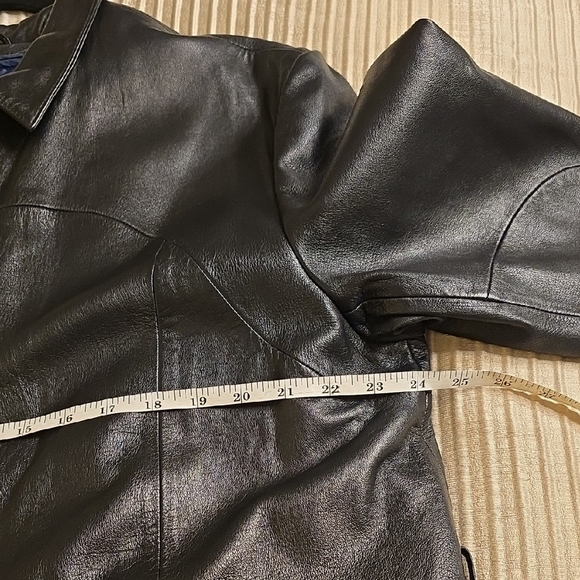 Pelle Studio Black Leather Jacket for Women - Picture 15 of 16